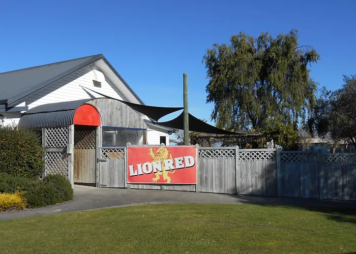 Tudor Park Motel Spacious With Kitchens 1 Minute Walk To Restaurant And Shopping Centre And Gisborne Hospital